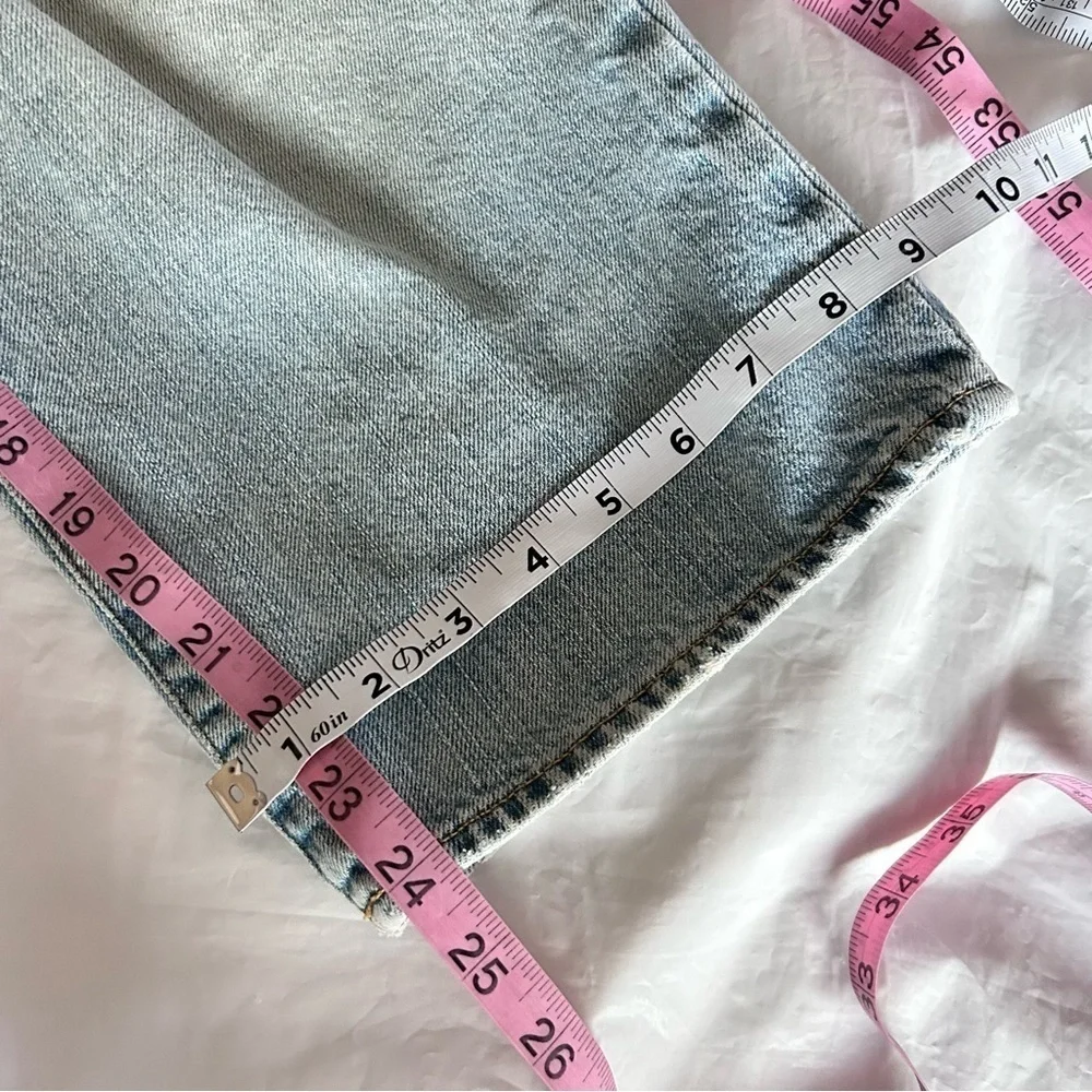 POLO RALPH LAUREN Vintage 90s/Y2K Straight Leg Mid-rise Light Wash Crop Jeans 10